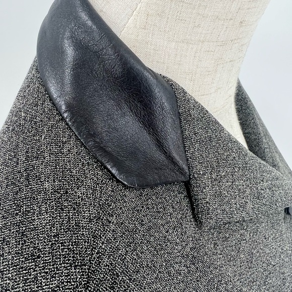 Tahari Gray Blazer with Leather Collar - Picture 7 of 10